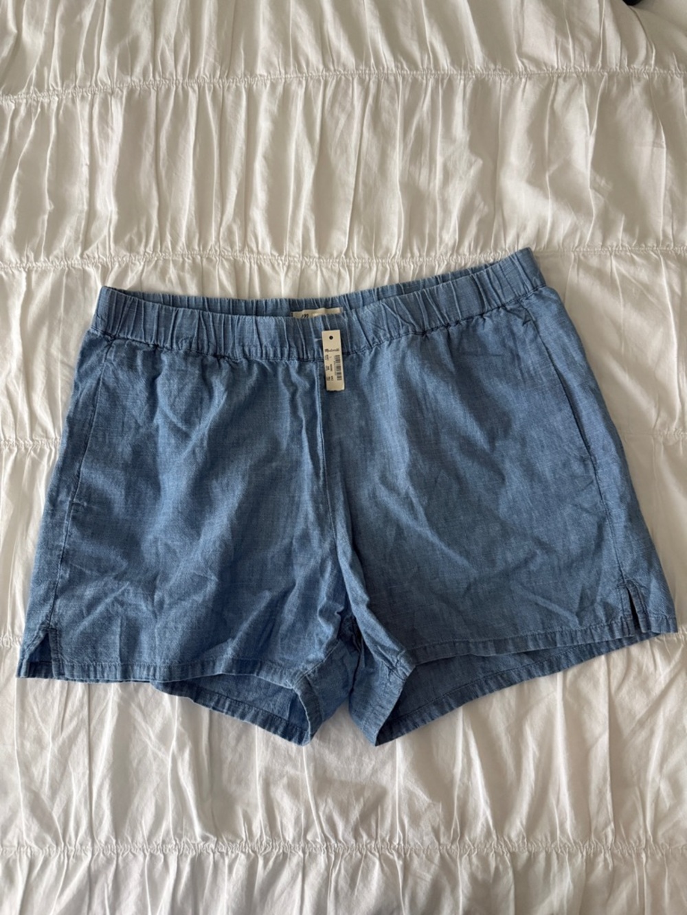 Madewell Chambray High-Waist Casual Shorts - Light Blue